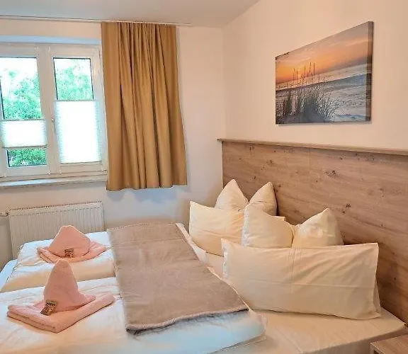 Otel Rathausstuben 2*
